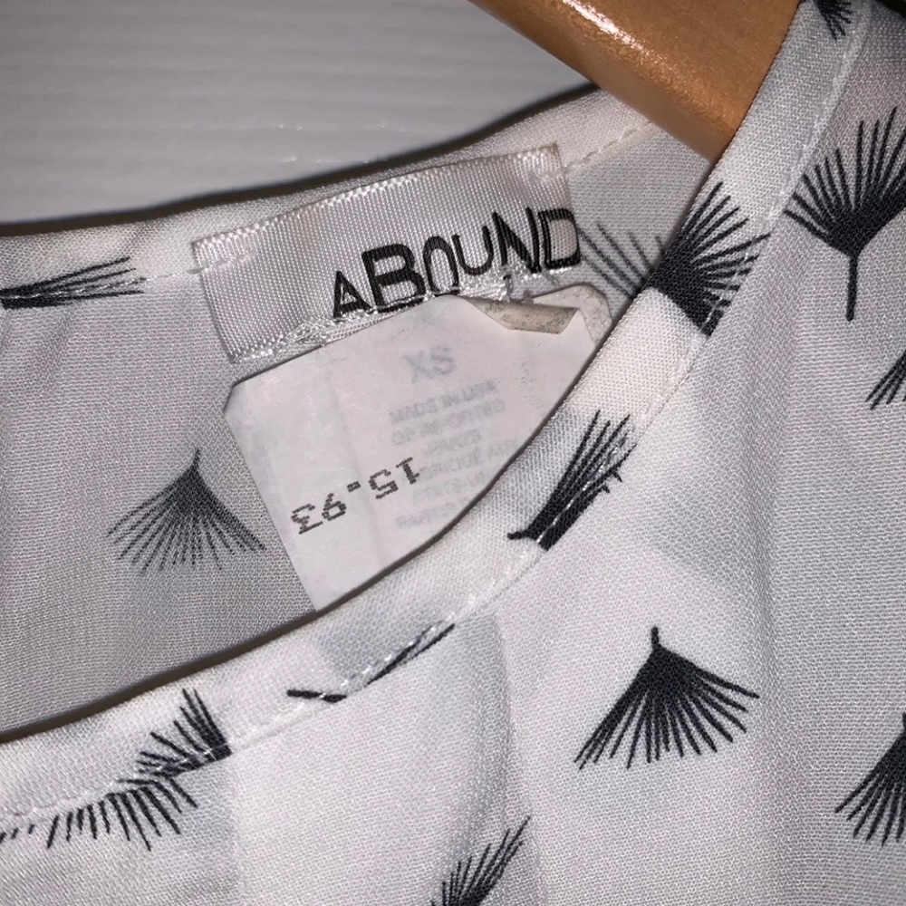 Blouse - Picture 4 of 4